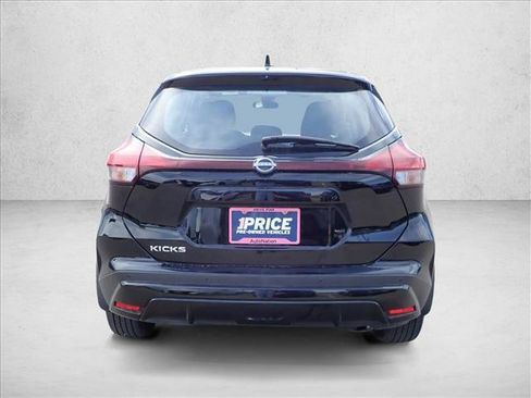 Used 2024 Nissan Kicks S FWD image 3