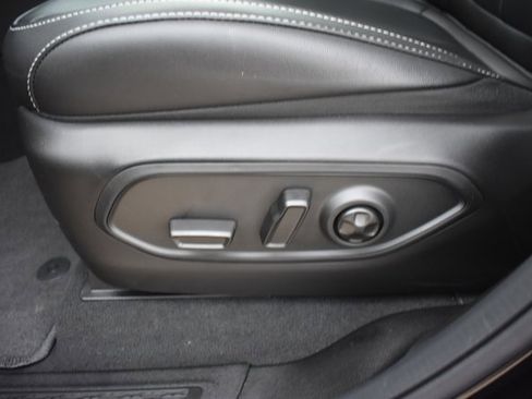 New 2026 Jeep Grand Cherokee Limited w/ Limited Altitude Package image 13