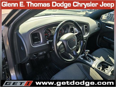 Used 2020 Dodge Charger SXT w/ Blacktop Package image 13