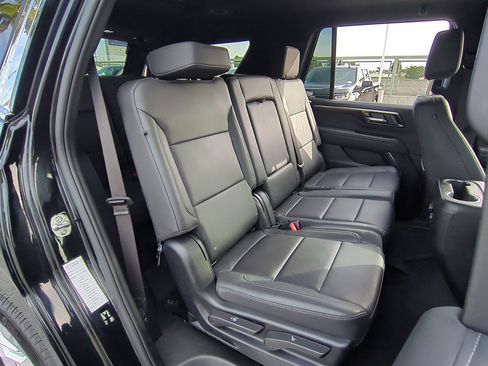 Used 2025 Chevrolet Tahoe LT image 26