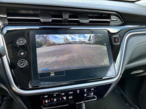 Certified 2022 Chevrolet Bolt EUV LT w/ Convenience Package image 23