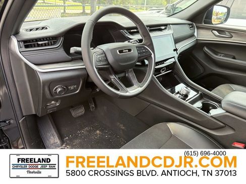 New 2026 Jeep Grand Cherokee Altitude AWD/4WD image 20