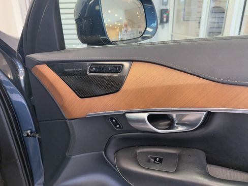 Used 2019 Volvo XC90 T6 Inscription w/ Advanced Package image 24