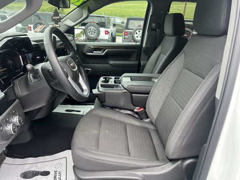 Used 2026 GMC Sierra 1500 Elevation AWD/4WD image 8
