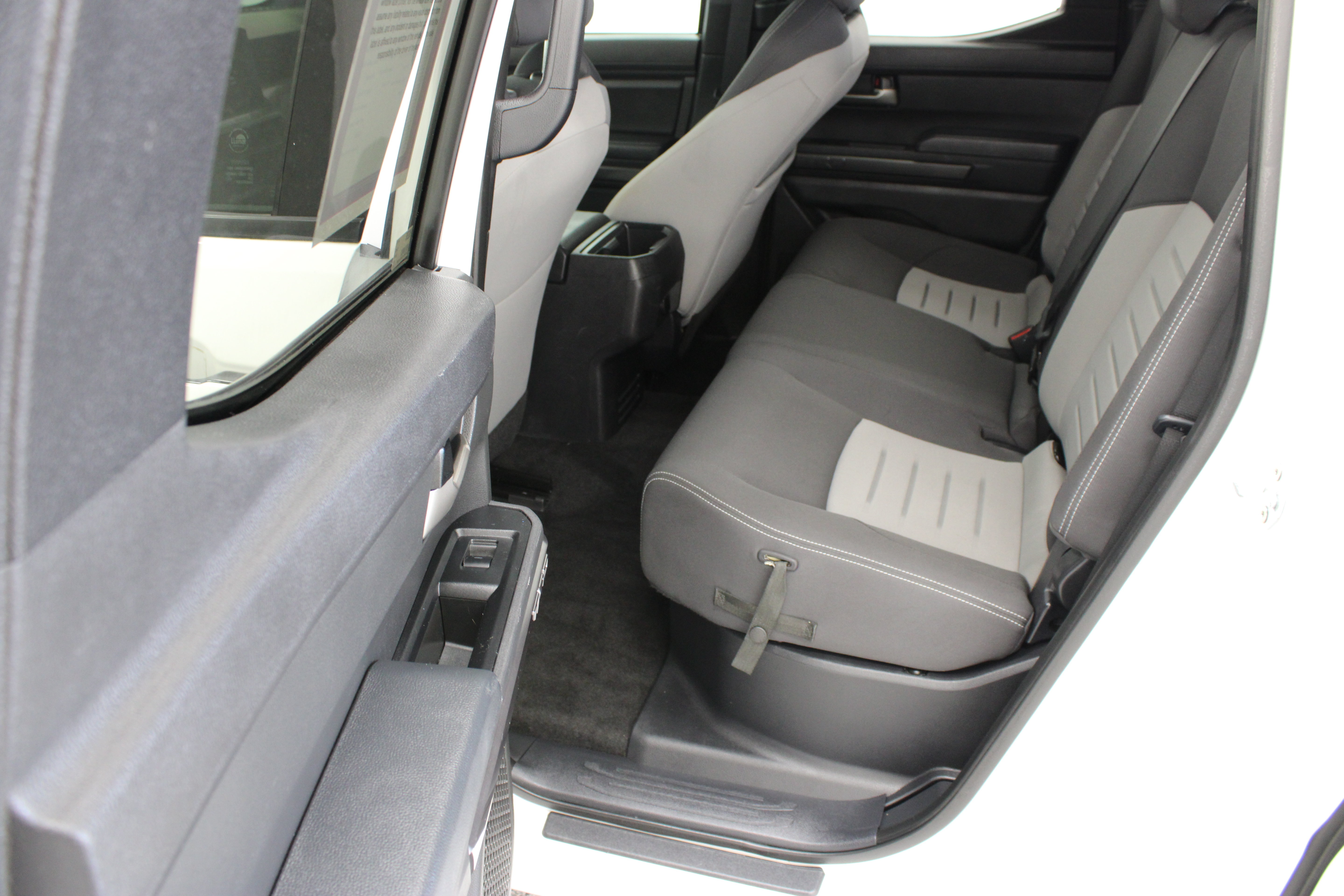 Used 2024 Toyota Tacoma TRD Sport RWD image 27