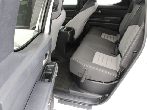 Used 2024 Toyota Tacoma TRD Sport RWD image 27