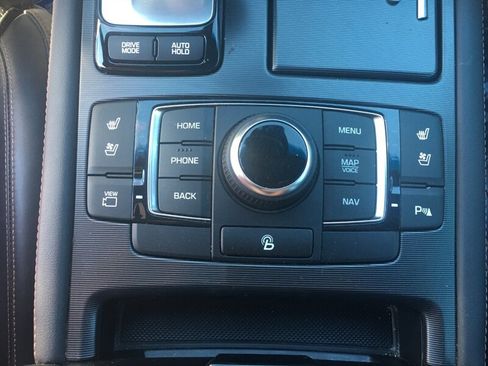 Used 2018 Genesis G80 3.3T Sport RWD image 11