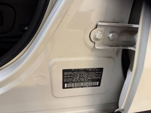 Used 2018 Subaru Forester 2.5i Premium w/ All-Weather Package image 31