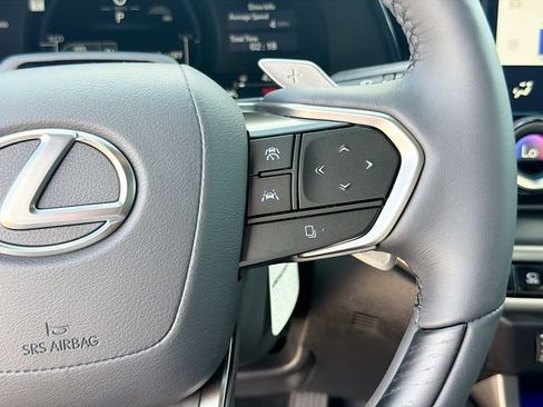 New 2026 Lexus RX 350 AWD/4WD image 40