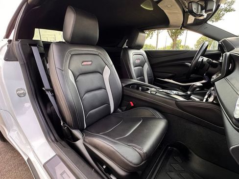 Used 2023 Chevrolet Camaro SS RWD image 26