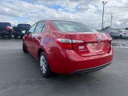 Used 2016 Toyota Corolla LE FWD image 9