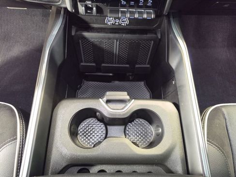 Used 2025 RAM 2500 Laramie w/ Night Edition image 22