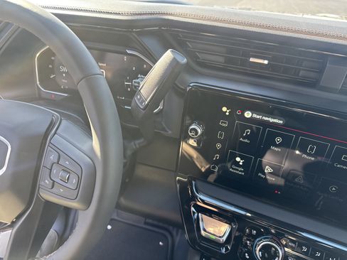 New 2026 GMC Sierra 2500 AT4 image 23