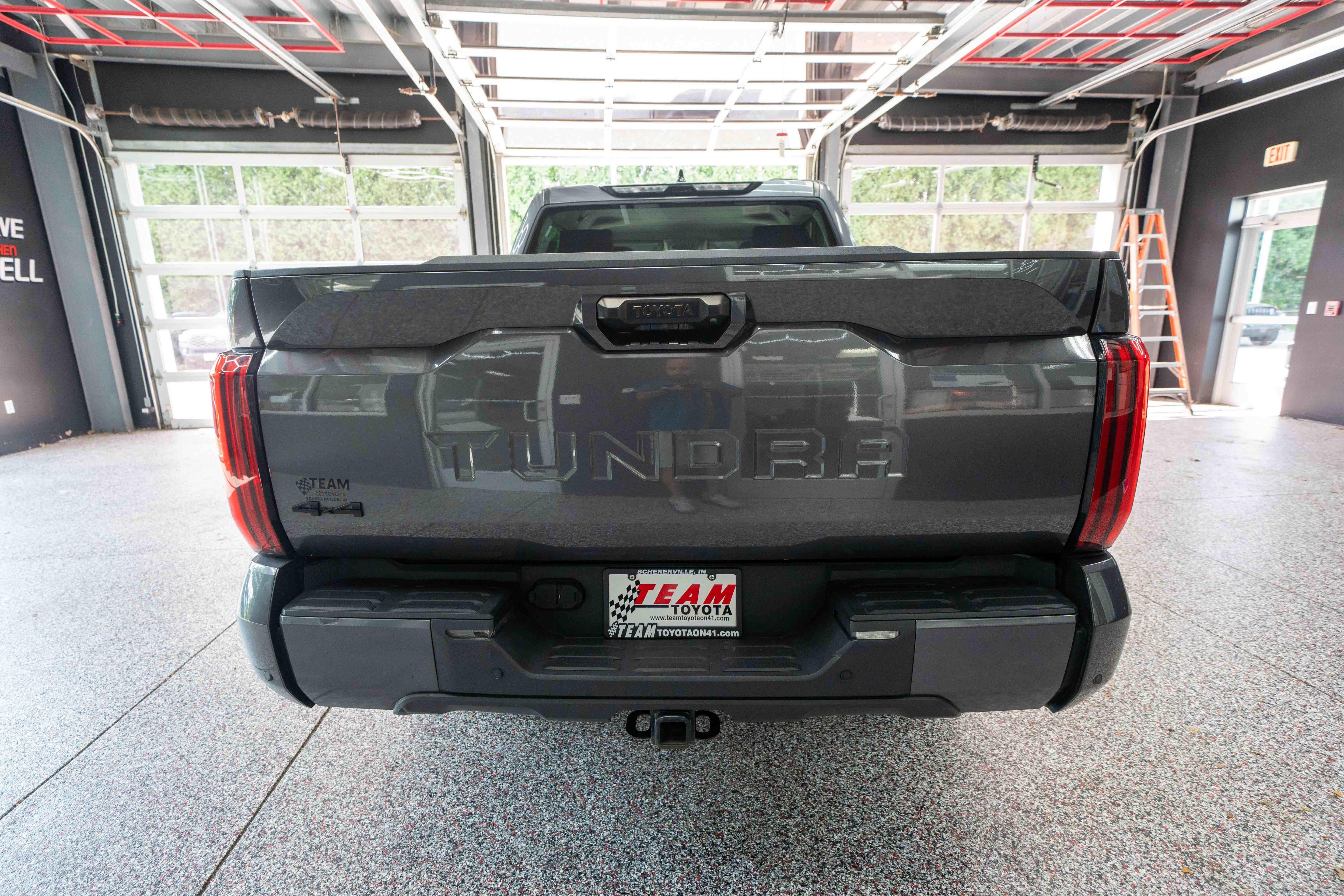 Used 2023 Toyota Tundra SR5 w/ SR5 Convenience Package AWD/4WD image 3