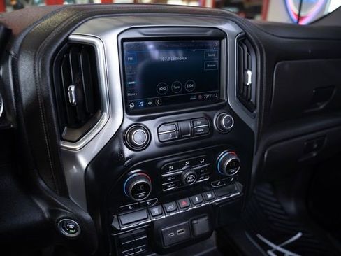 Used 2022 Chevrolet Silverado 3500 LT w/ Convenience Package image 21