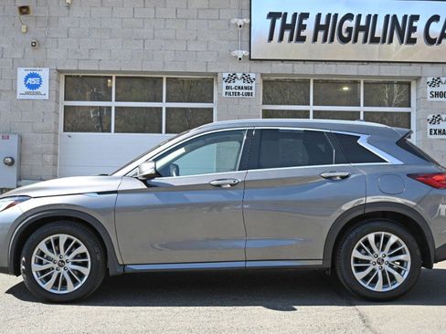 Used 2023 INFINITI QX50 Luxe AWD/4WD image 3