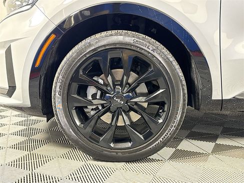 Used 2023 Kia Sorento SX image 33