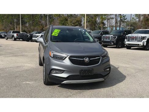 Certified 2019 Buick Encore Essence w/ Experience Buick Package image 3