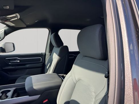 New 2026 RAM 1500 4x4 Crew Cab image 26