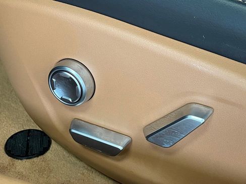 Used 2024 Lucid Air Touring image 14