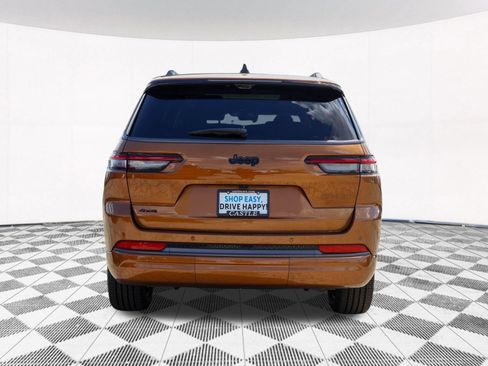 New 2026 Jeep Grand Cherokee L Limited AWD/4WD image 13