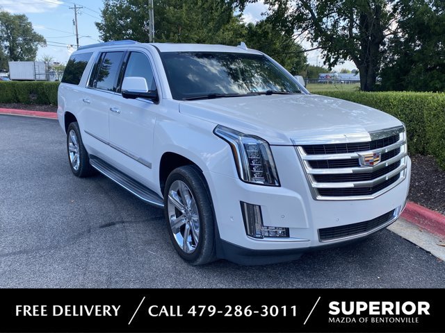 Used 2017 Cadillac Escalade ESV Luxury AWD/4WD image 1