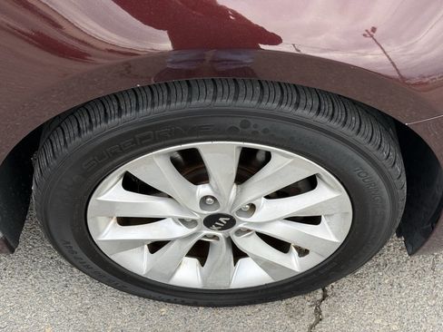 Used 2016 Kia Optima LX image 16