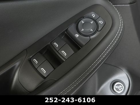 Used 2025 Buick Encore GX Avenir w/ Avenir Technology Package AWD/4WD image 25