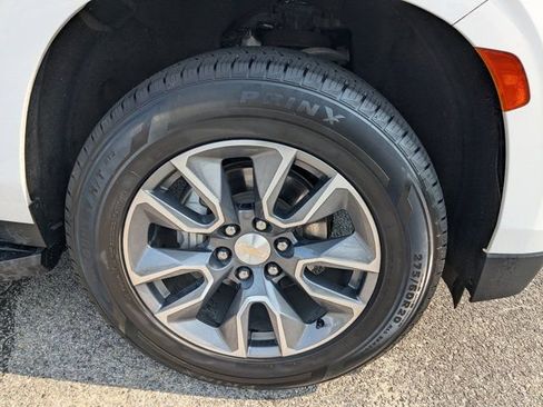 Used 2021 Chevrolet Tahoe LT RWD image 9