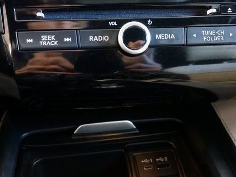 Used 2023 INFINITI QX55 Essential image 19