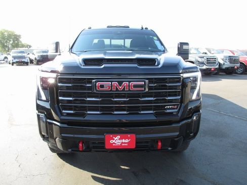 Certified 2024 GMC Sierra 2500 AT4 w/ AT4 Premium Plus Package image 10