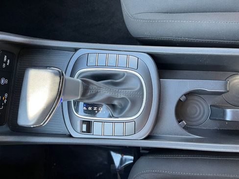 Used 2025 Hyundai Kona SEL image 36