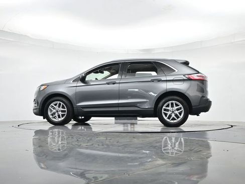 Certified 2024 Ford Edge SEL w/ Convenience Package AWD/4WD image 37