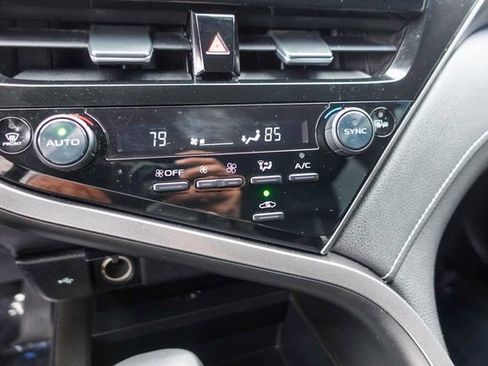 Used 2023 Toyota Camry XSE image 19