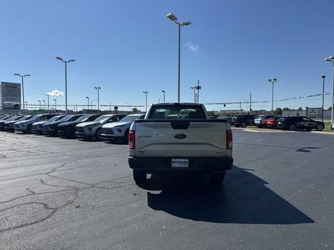 Used 2016 Ford F150 XL w/ Equipment Group 101A Mid RWD image 4