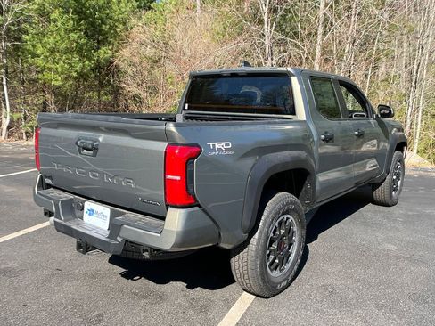 New 2026 Toyota Tacoma TRD Off-Road AWD/4WD image 5
