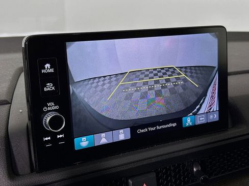 Used 2025 Honda CR-V Sport-L image 18