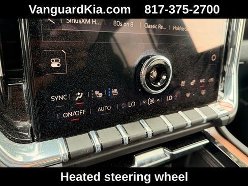 Used 2025 GMC Yukon Denali AWD/4WD image 23