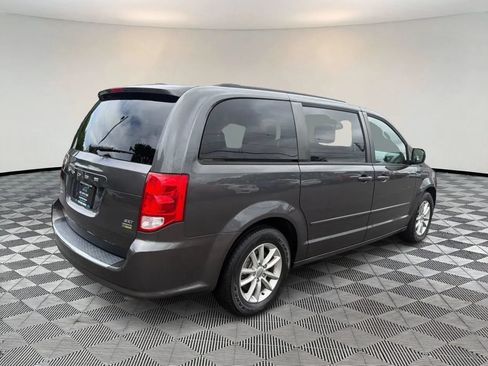 Used 2016 Dodge Grand Caravan SXT w/ UConnect Hands-Free Group FWD image 7
