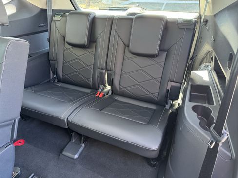 Used 2026 Volkswagen Atlas SE FWD image 33
