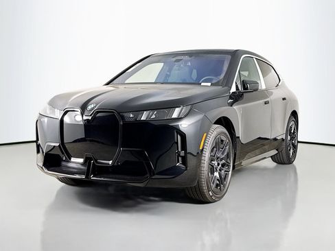 New 2026 BMW iX xDrive45 w/ M Sport Package AWD/4WD image 3