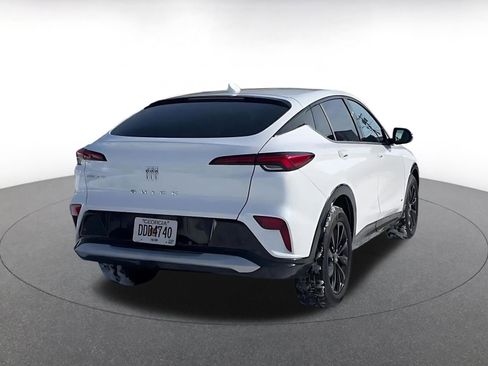 Used 2025 Buick Envista Sport Touring image 14