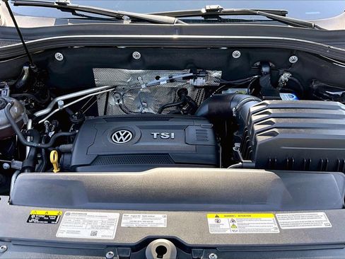 Used 2022 Volkswagen Atlas Cross Sport SE w/ Panoramic Sunroof Package AWD/4WD image 36