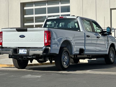 New 2026 Ford F250 XL w/ XL Chrome Package RWD image 3