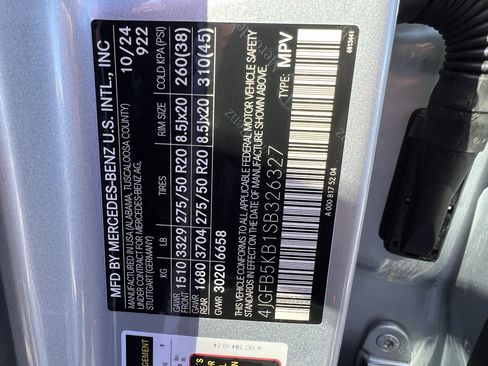 Certified 2025 Mercedes-Benz GLE 450 4MATIC image 37