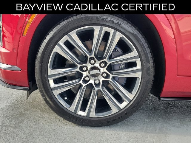 Certified 2026 Cadillac Vistiq Platinum w/ LPO, Floor Liner Package AWD/4WD image 11