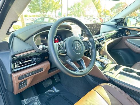 Used 2025 Acura MDX w/ Technology Package image 23