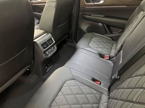New 2026 Volkswagen Atlas SEL Premium R-Line AWD/4WD image 11