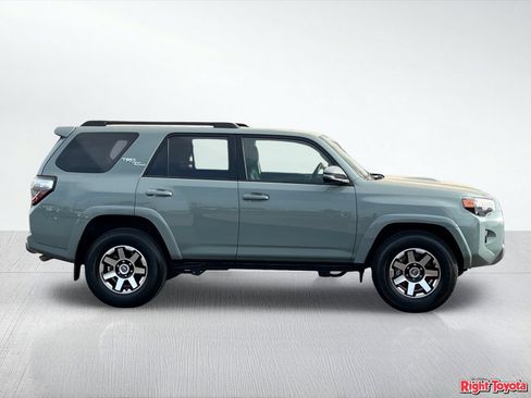 Certified 2023 Toyota 4Runner TRD Off-Road Premium w/ Moonroof Package AWD/4WD image 8