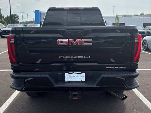 Used 2025 GMC Sierra 2500 Denali w/ Snow Plow Prep/Camper Package AWD/4WD image 13